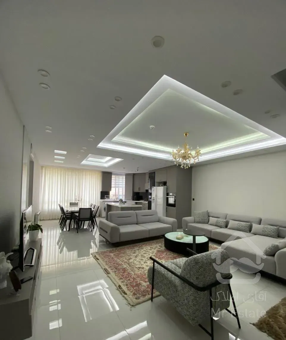 ظفر، آپارتمان، ۱۰۰ متر ۲ خوابه، خطی رو به آفتاب