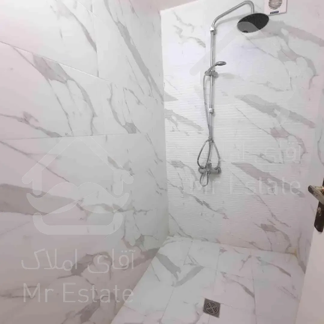 ۶۲متر دو خواب فول امکانات در آیت الله کاشانی