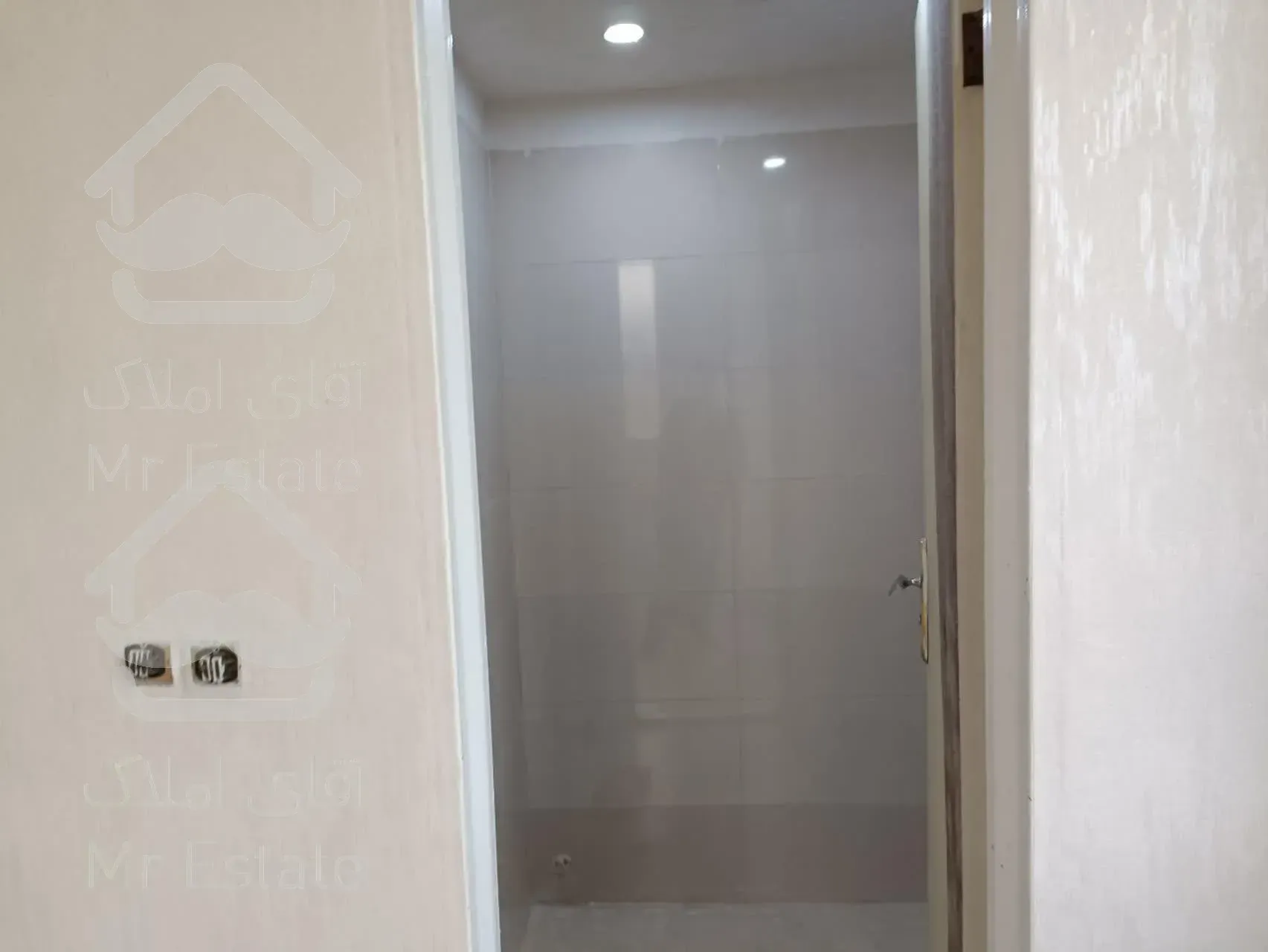 رهن آپارتمان ۹۰ متر/دو خواب/فول/بریانک