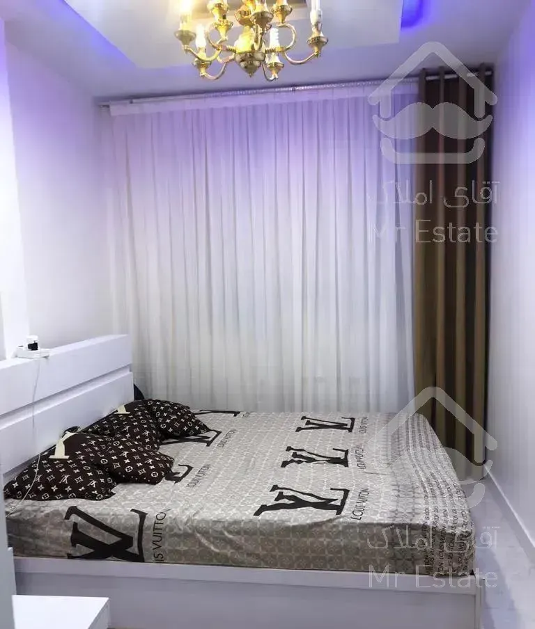 آپارتمان فول ۹۲ متر بازسازی شده کامل دو‌خوابه