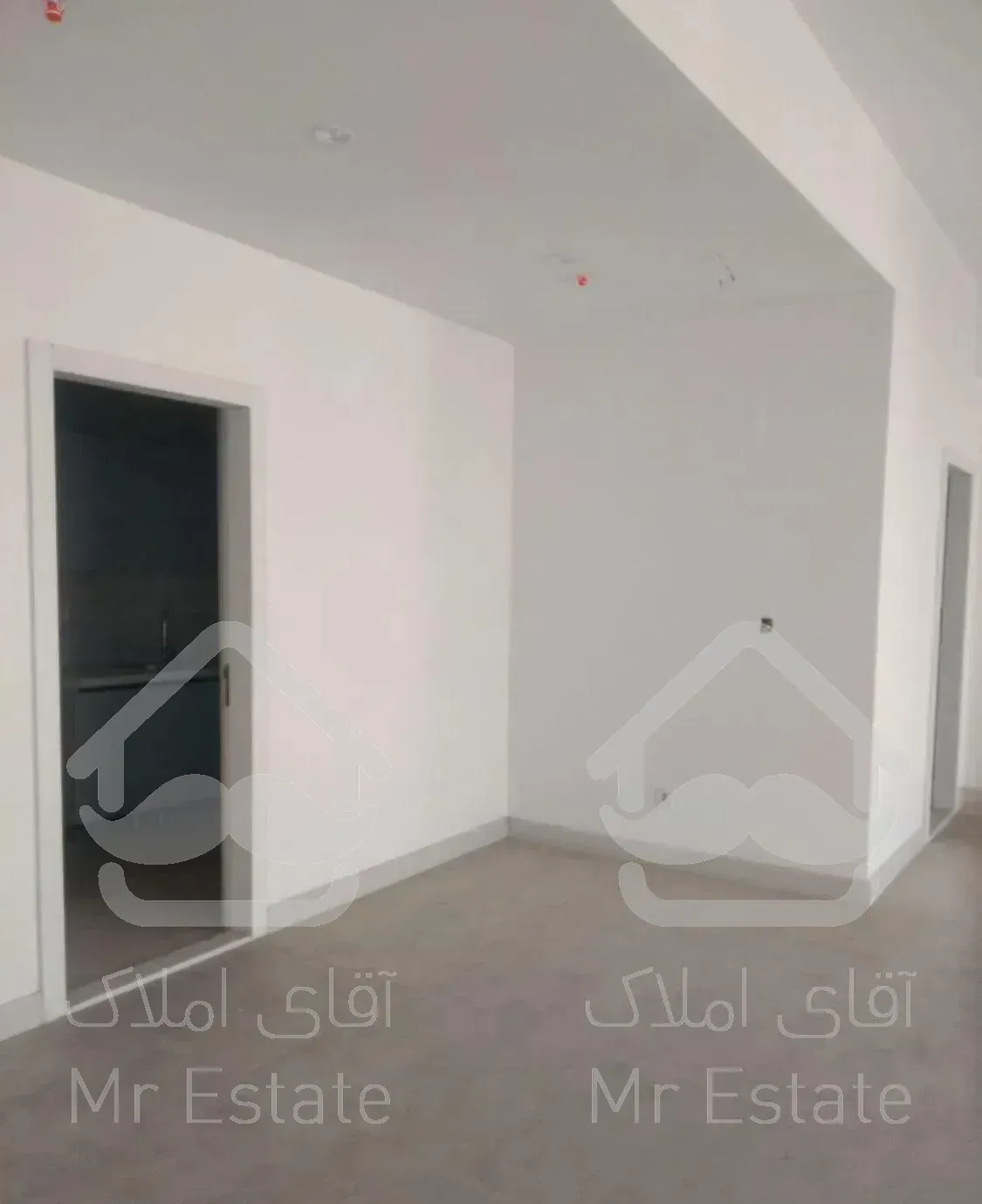 ۲۰۰ متر بر بلوار اصلی کوهک تاپ لوکیشن