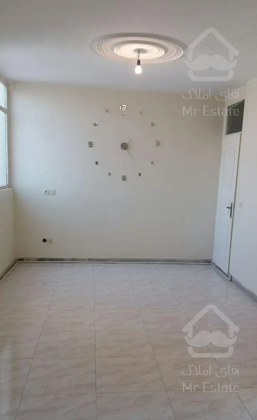 آپارتمان یک خوابه مختاری ۵۰  متر نزدیک ولی عصر