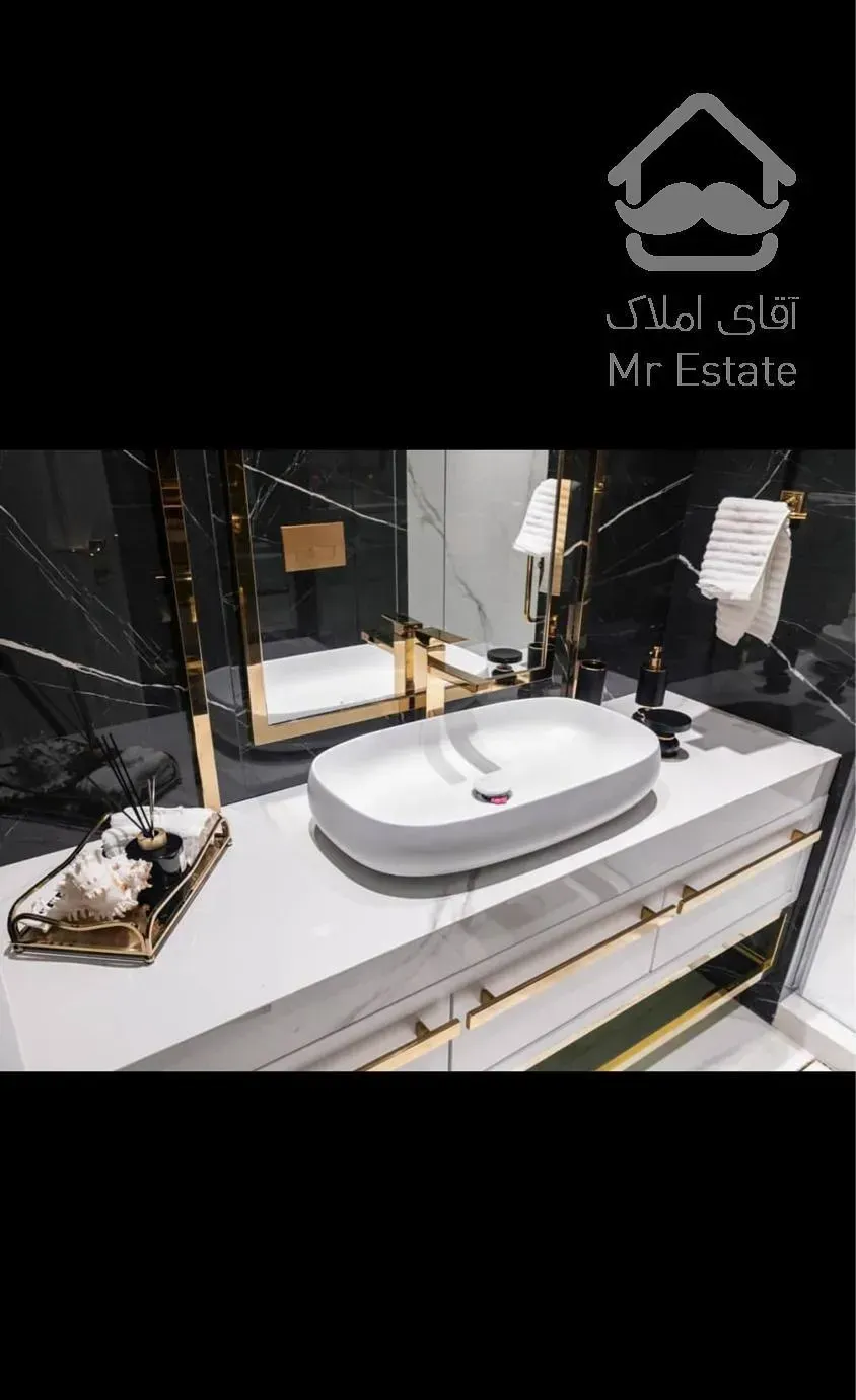 متراژ صد / بلوار پژوهش / دو خواب.