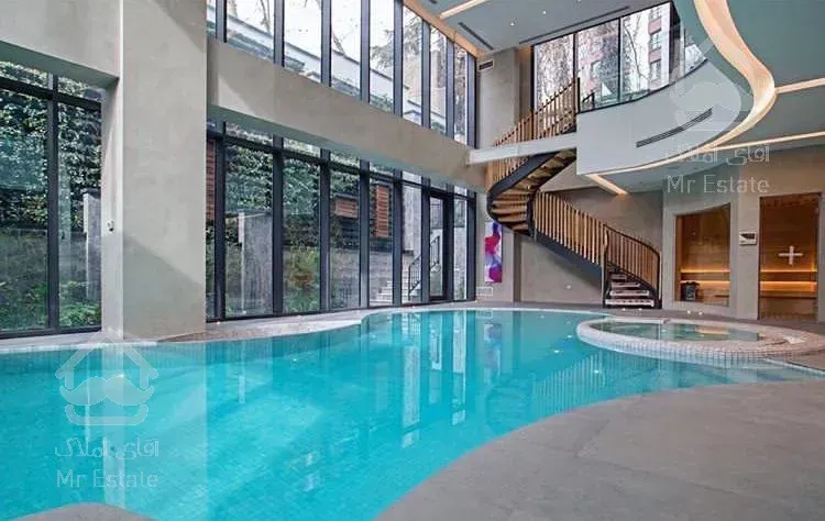 نیاوران، ۴۳۰ متر لوکس ترین سازه شمیران