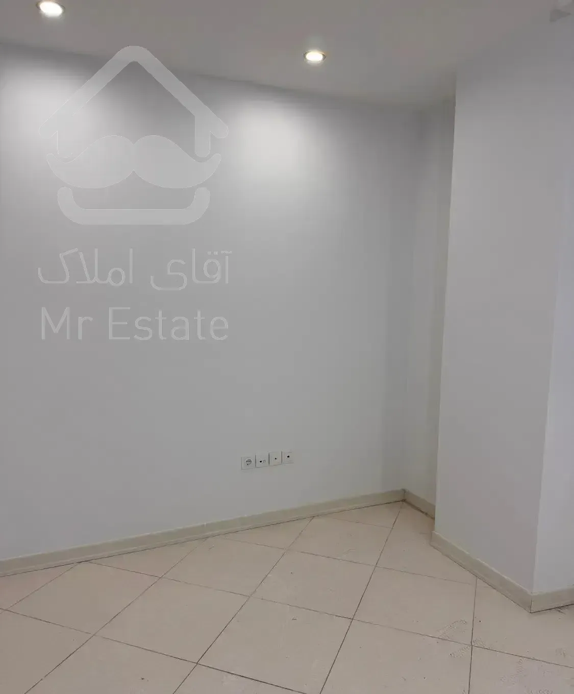 ۹۱متر تکواحدی پارکینگ انباری آسانسور پهلوان حسن