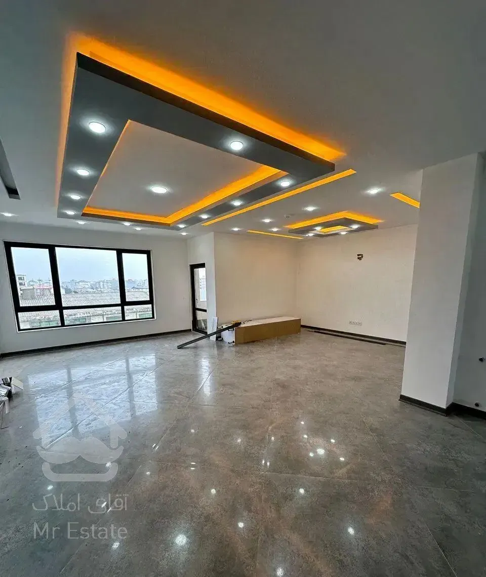 فروش و تهاتر آپارتمان ۱۳۵ متری تک واحدی با ویلا