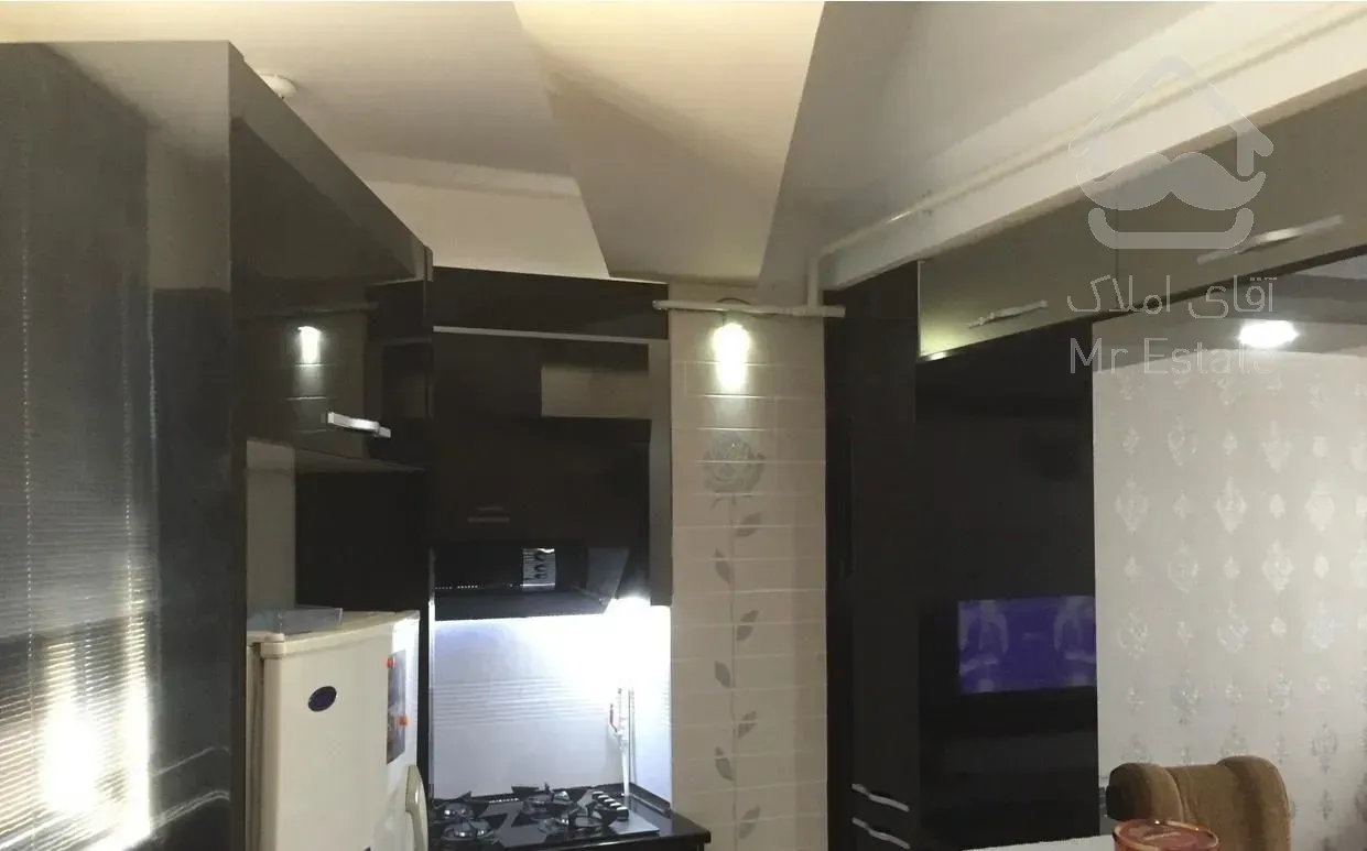 ۳ خوابه طبقه ۴ از ۵ طبقه جنوبی فرشته شمالی