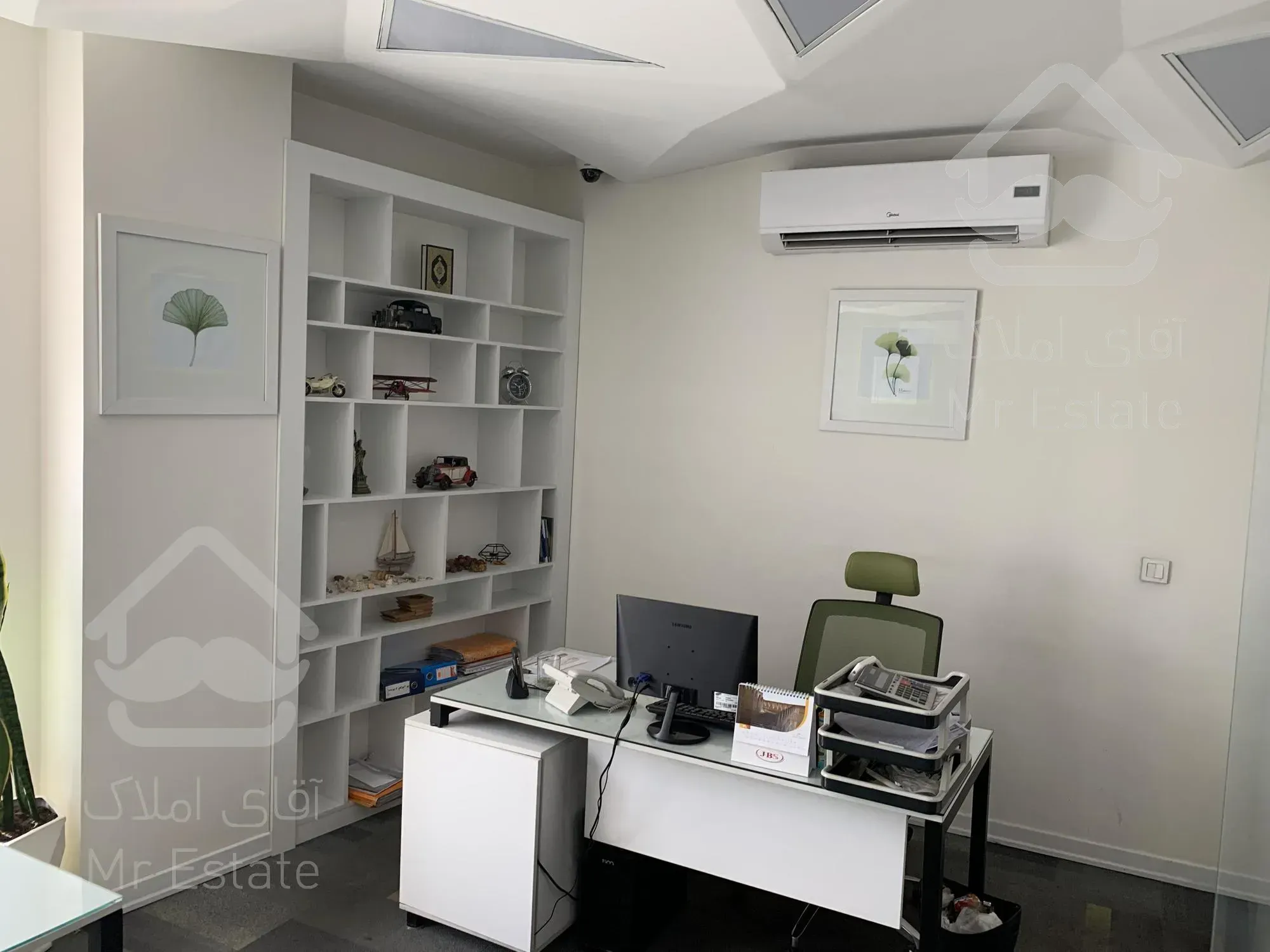 آپارتمان ۳۰۰ متری سند اداری اشرفی اصفهانی