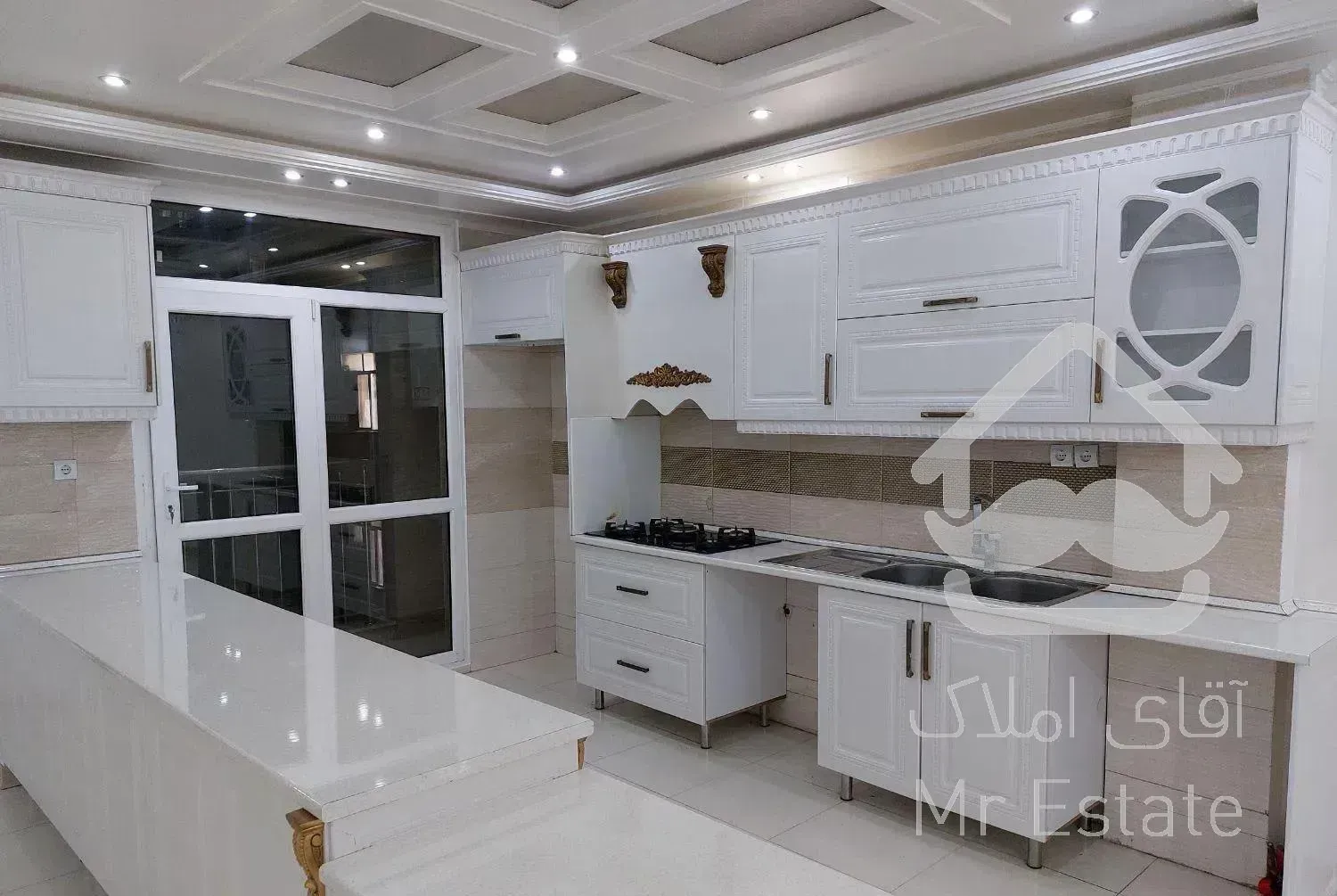 رهن/۱۱۰متر۲خواب/تکواحدی/خ مهربار/خ حافظ