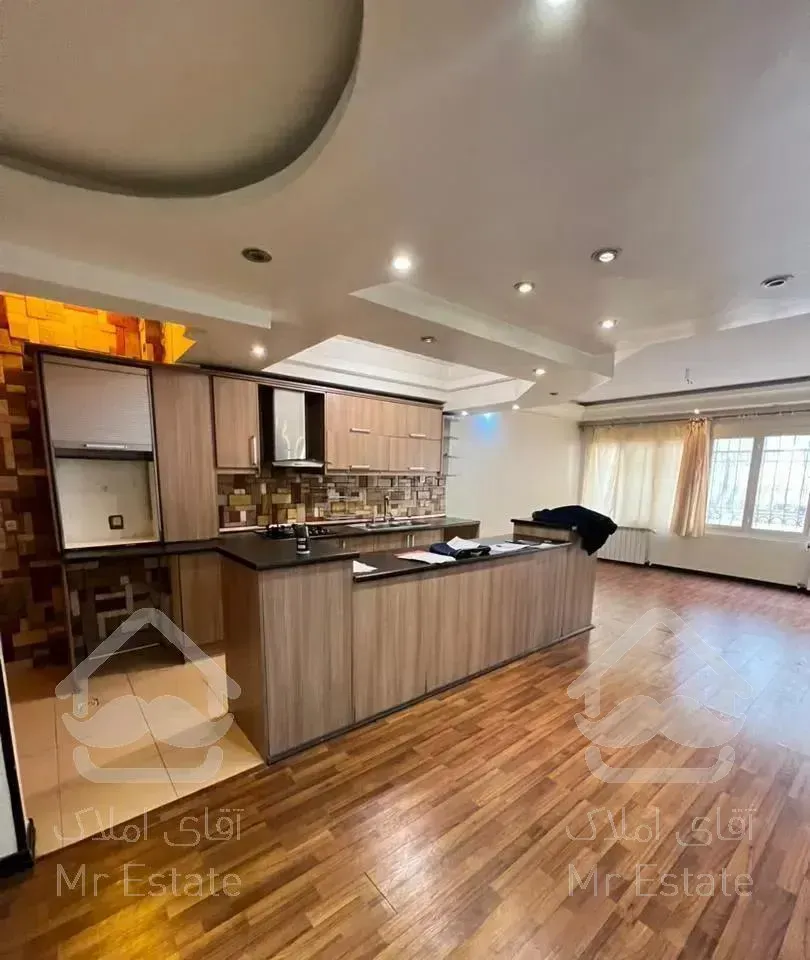 ۷۰ متر * ۲ خواب * دزاشیب * مناسب زندگی و محل کار