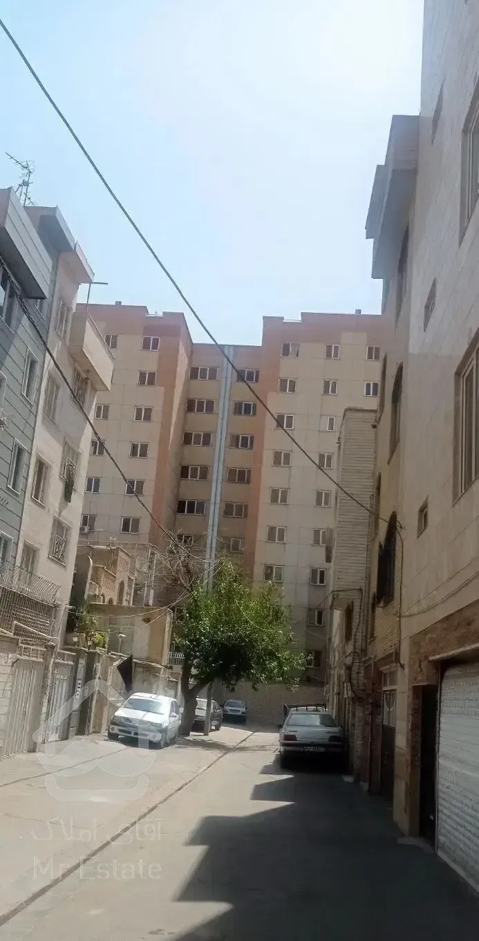 آپارتمان ۸۶ متری در مجتمع بعثت دو خواب