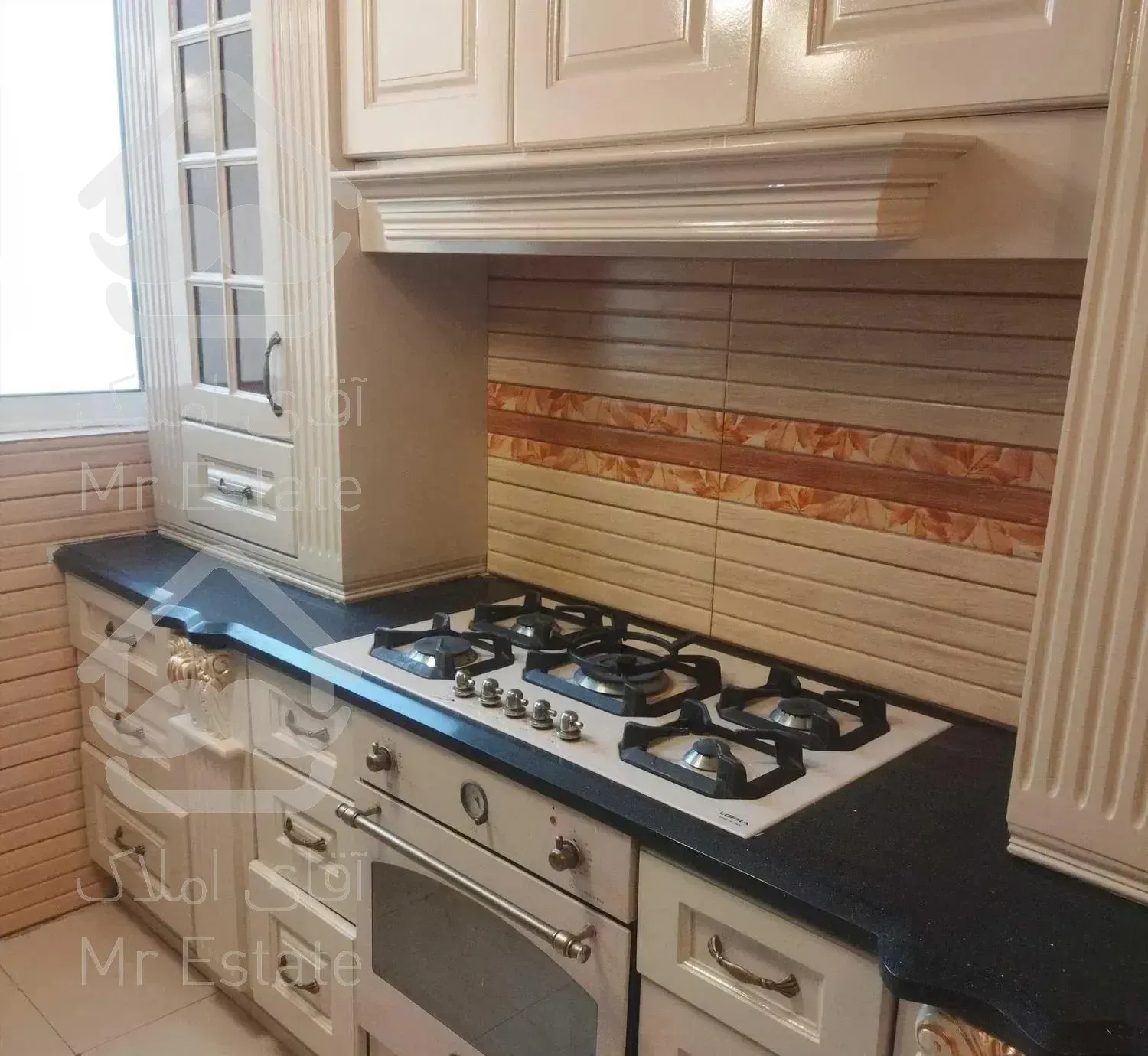 ۱۵۸متر۳خواب،۱خواب مستر،جکوزی ،نوسازی کامل ،نفت