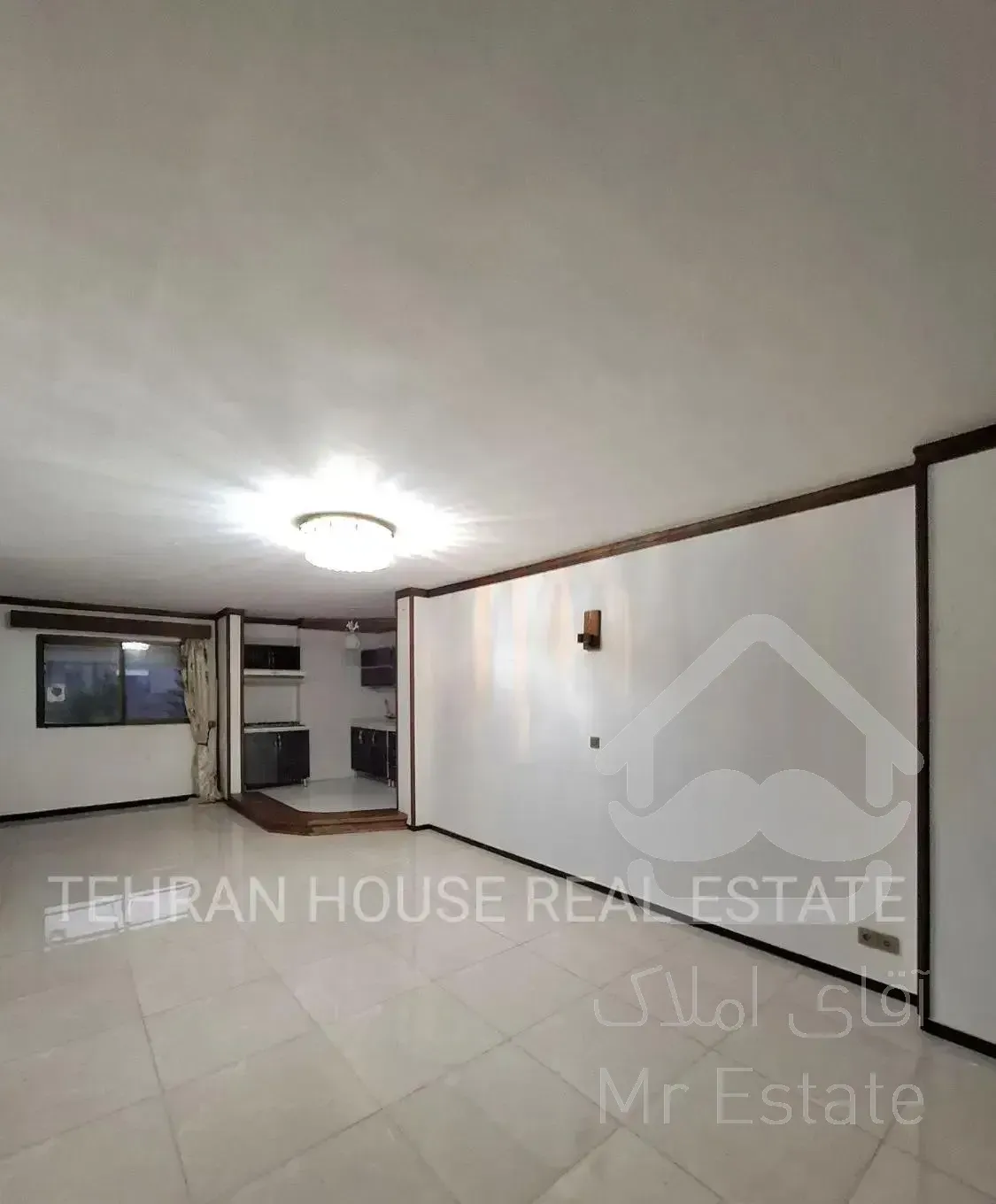 ۷۸ متر  خوش نقشه  مرکز شهر   دنج و آرام