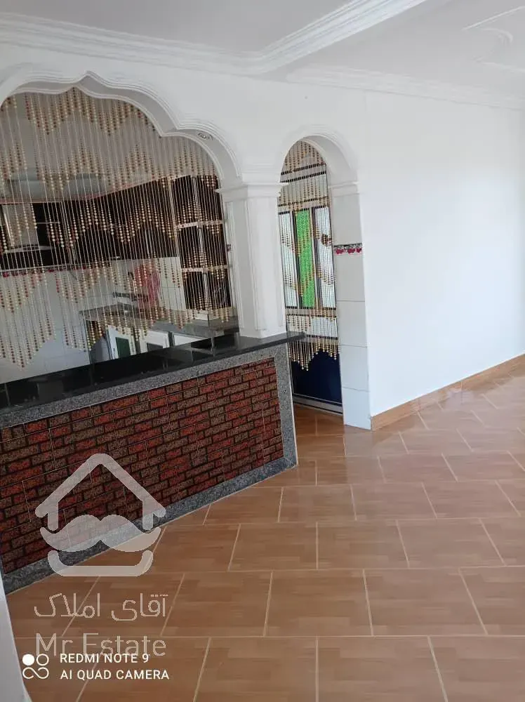 زمین مسکونی ۵۰۰ متر با ۱۰۰ متر بنا