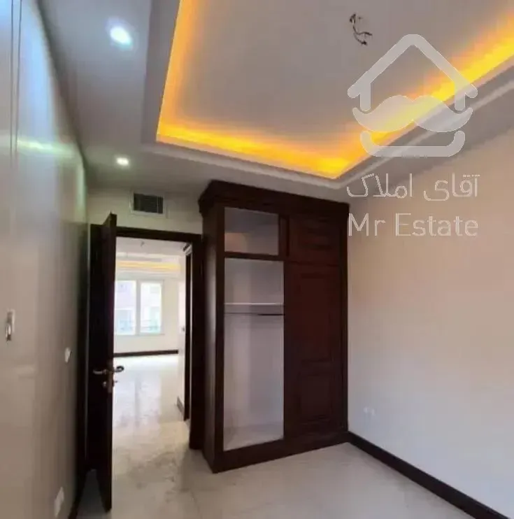 ۱۵۶ متر/ده واحدی/سالن پرده خور و روبه آفتاب