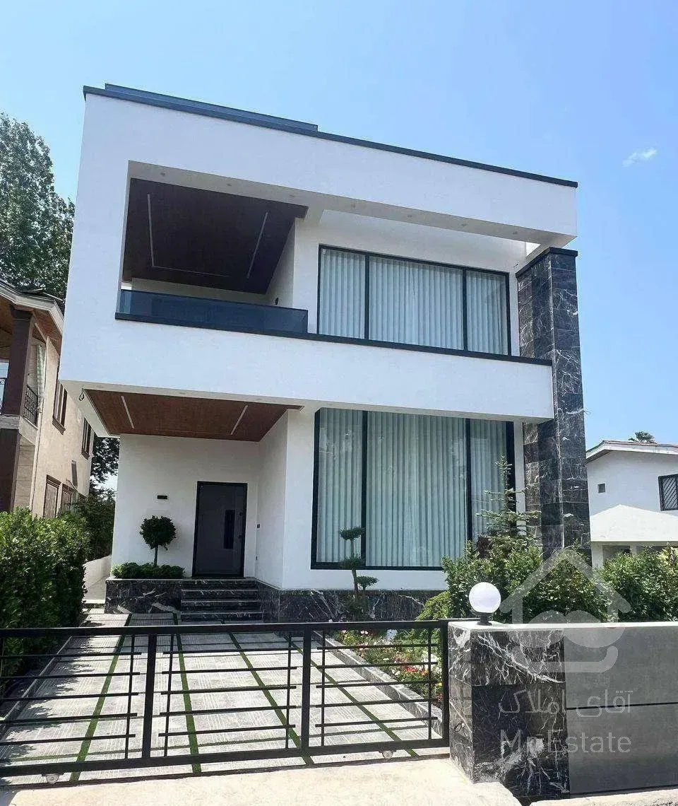 ویلا دوبلکس فول فرنیش و استخردار رویان