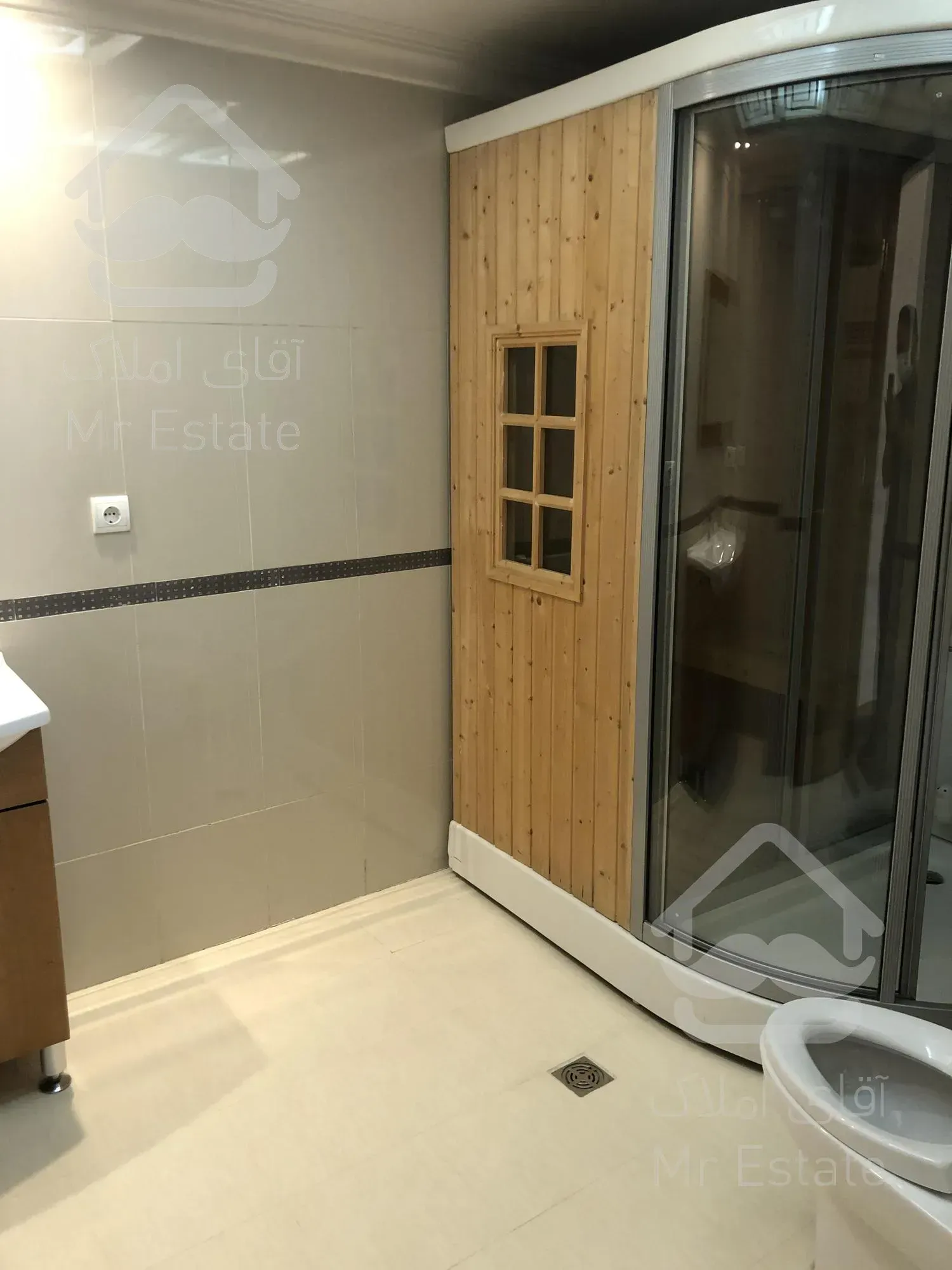 رهن و اجاره آپارتمان ۳۵۰ متری ۴ خوابه فرمانیه فول