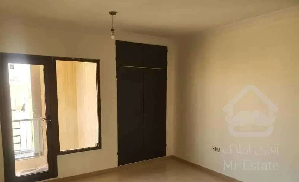 فروش واحد ۲۴۵ متری