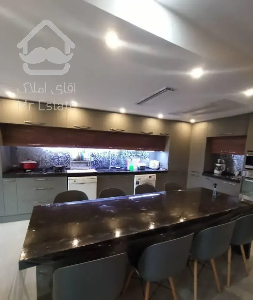 ٢٦٨ متر آپارتمان دوبلکس آتى شهر چیتگر