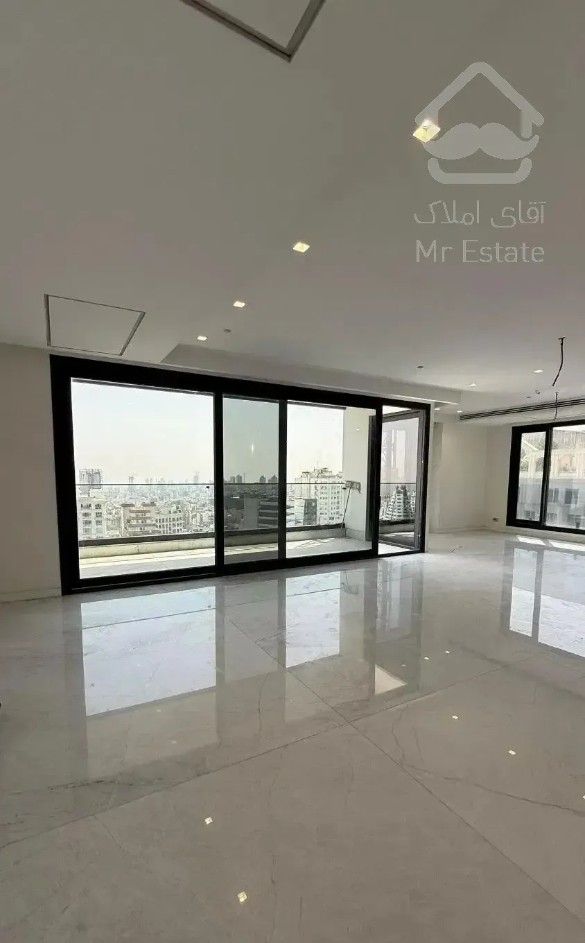 125 متر با دسترسی عالی