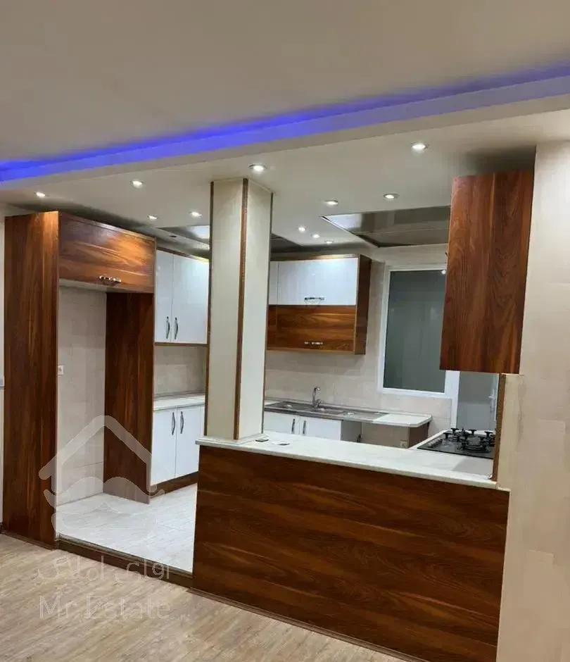 ۵۸ متر/ دو خواب/ فول امکانات/ تراورتن