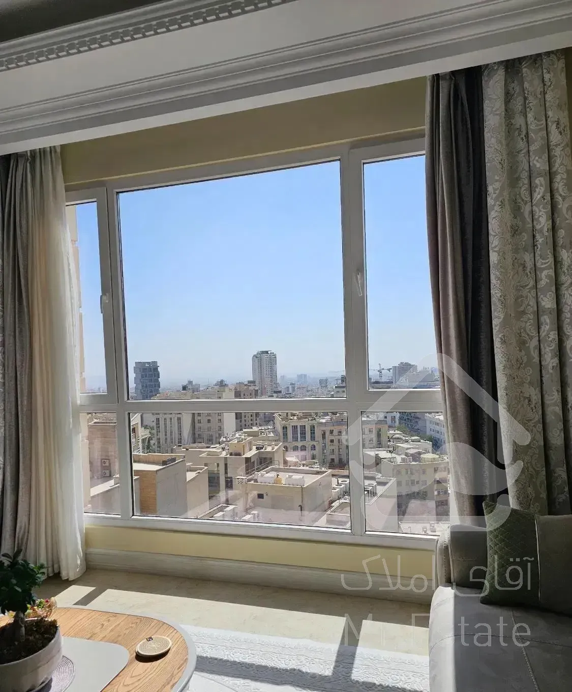 فروش۱۸۰متر ۳خواب فرمانیه(کامرانیه) تکواحدی