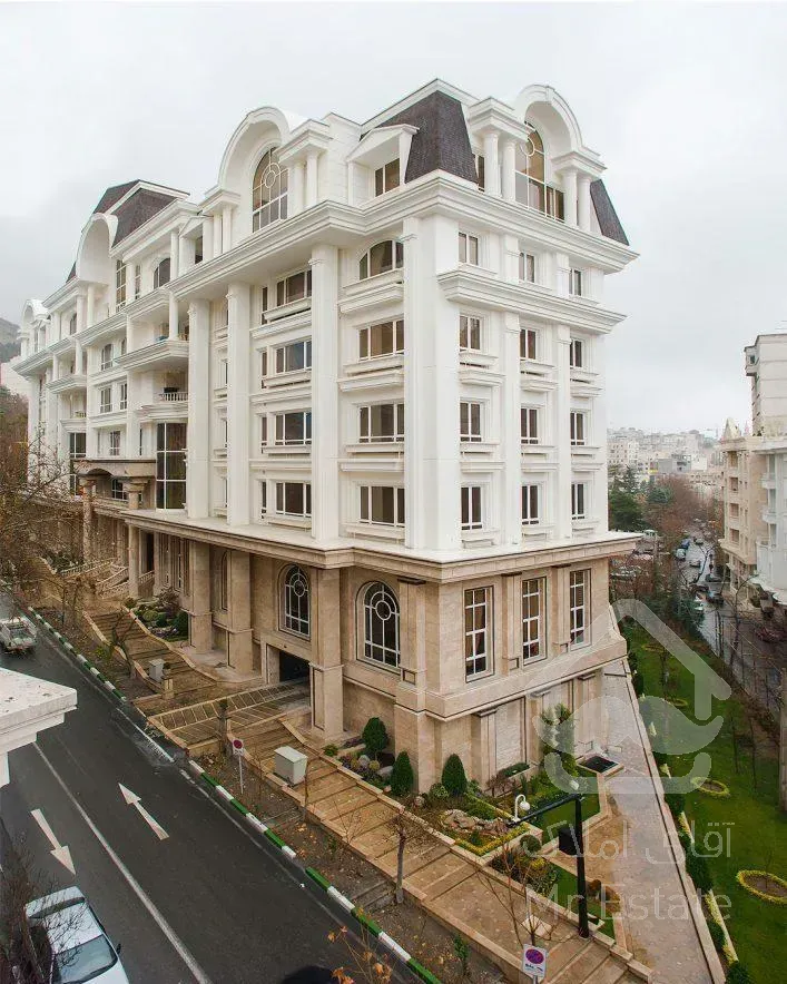 واحد ۳ خواب شیک دارای یک میلیارد وام سازنده