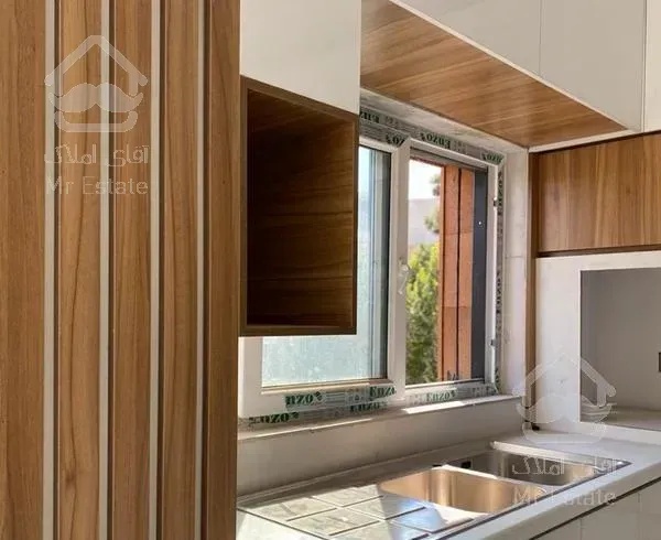 ۱۰۰ متر . دو خواب . کلید نخورده  در طبقات مختلف