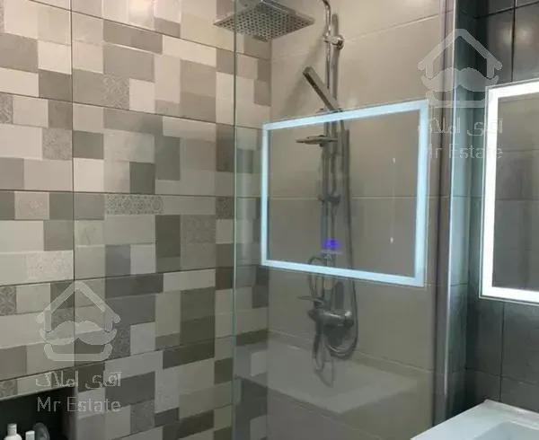 ۱۲۵ متر واحد آپارتمان واقع در کامرانیه