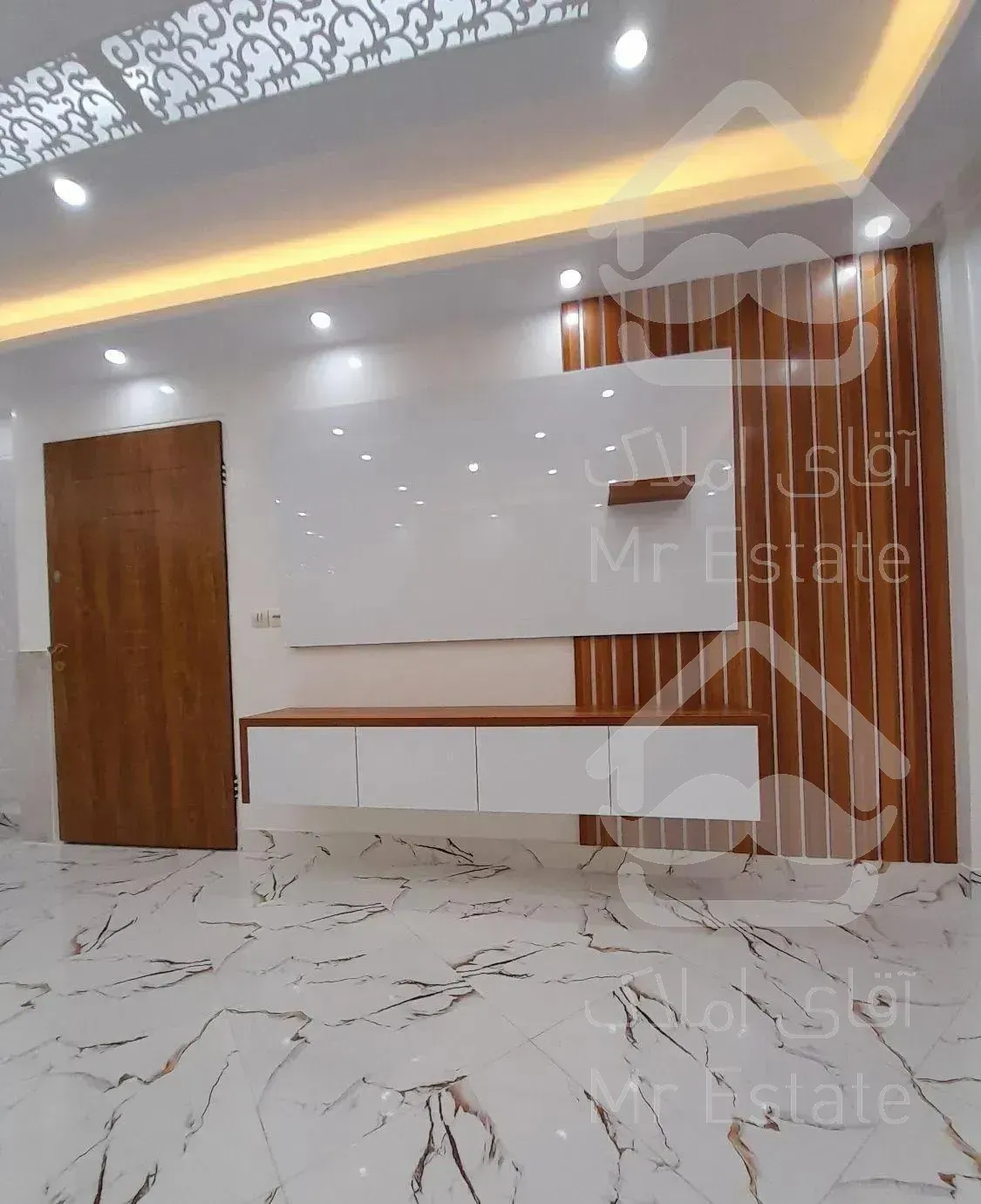 آپارتمان ۵۶متری خ پیروزی ۲۱متری دهقان کوچه بقالان