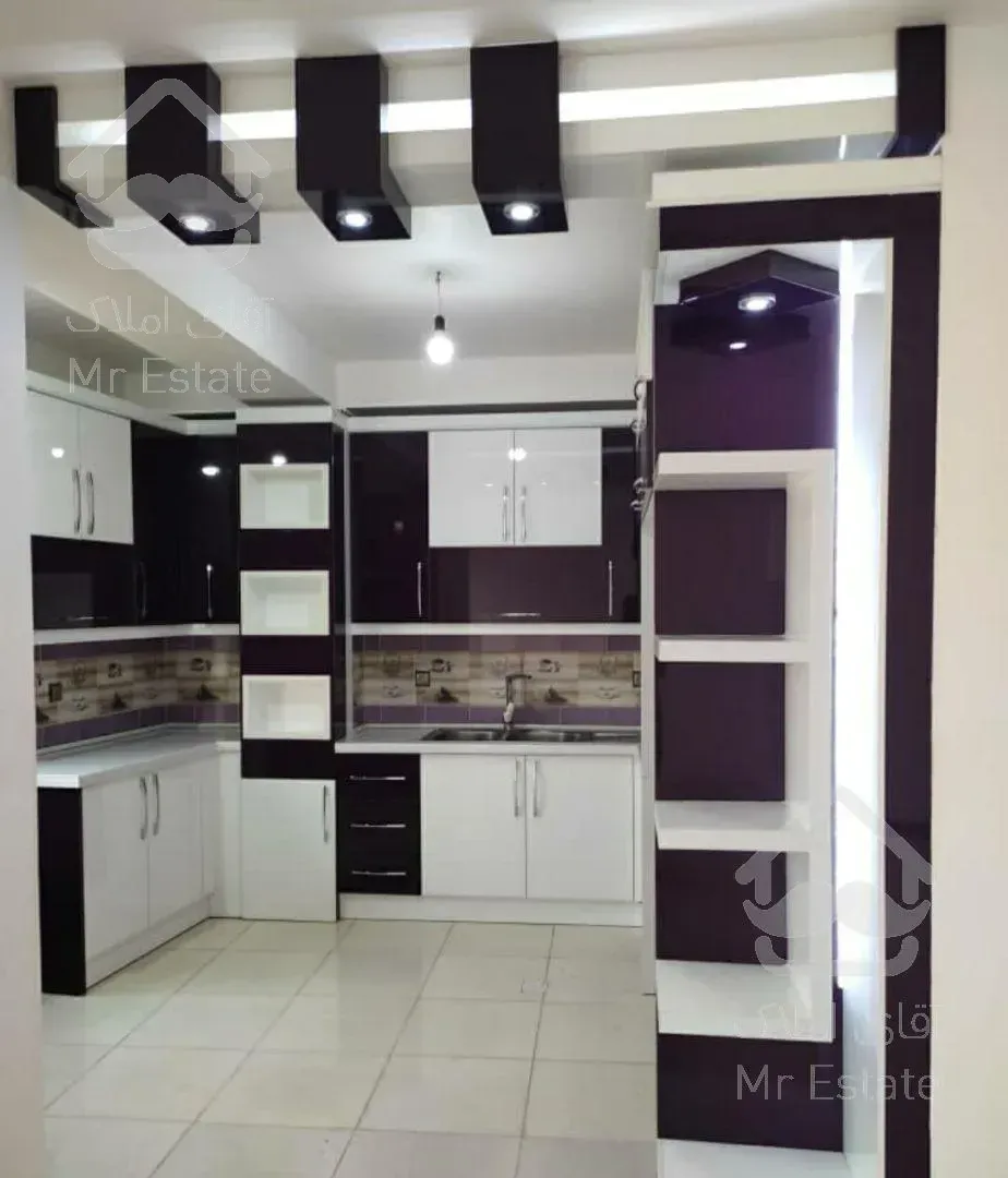 فروش  ۸۷ متری طبقه ۳ نما