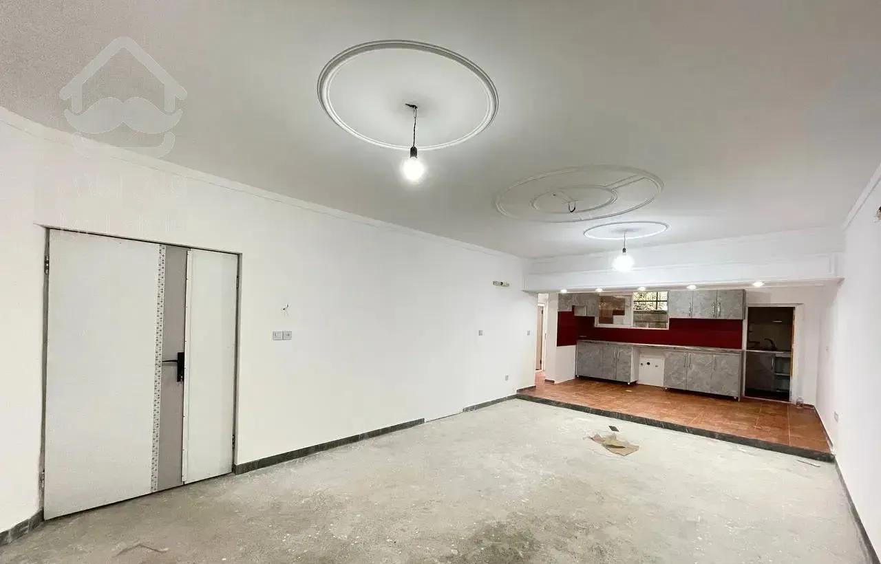 خانه ویلایی همکف ۹۰ متر تک خواب دربست با پارکینگ