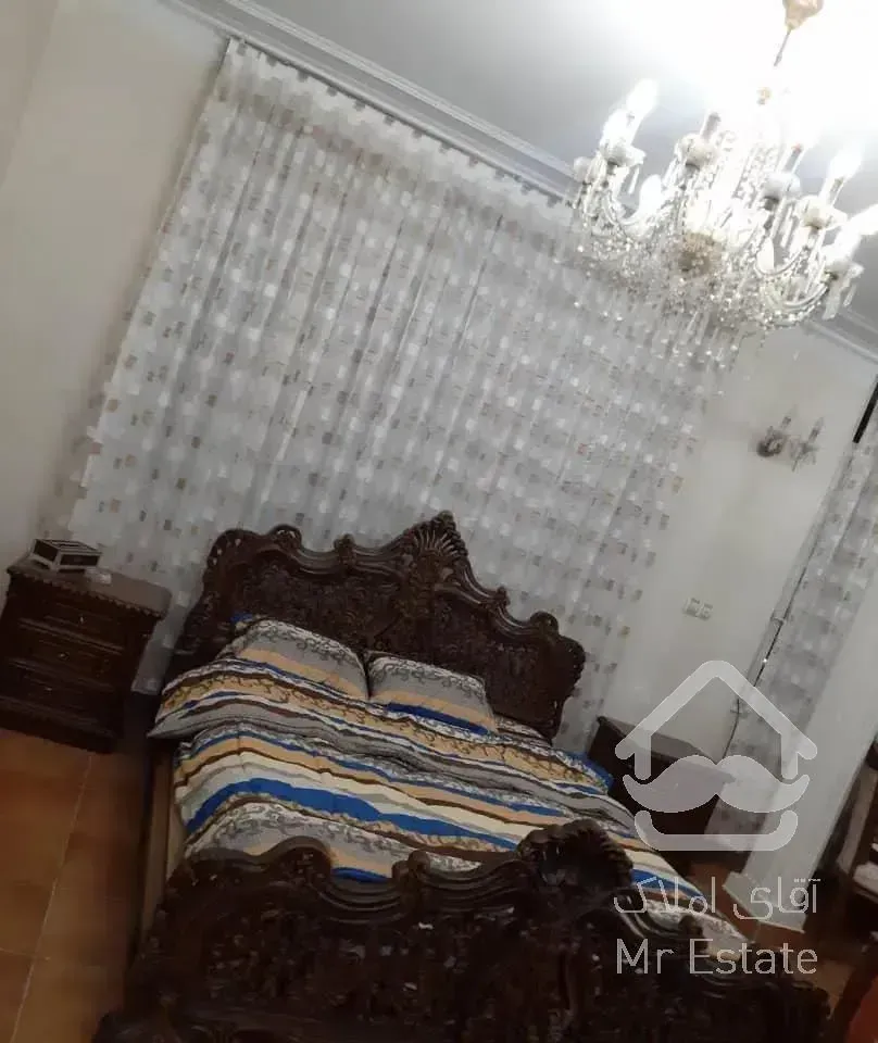 روبروی میدان سنایی مبله 130 متری