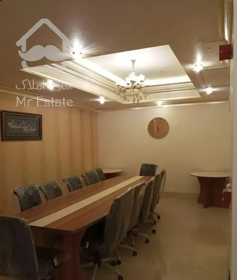 آپارتمان ۲۸۴ متر/۴ پارکینگ سندی/فول مشاعات