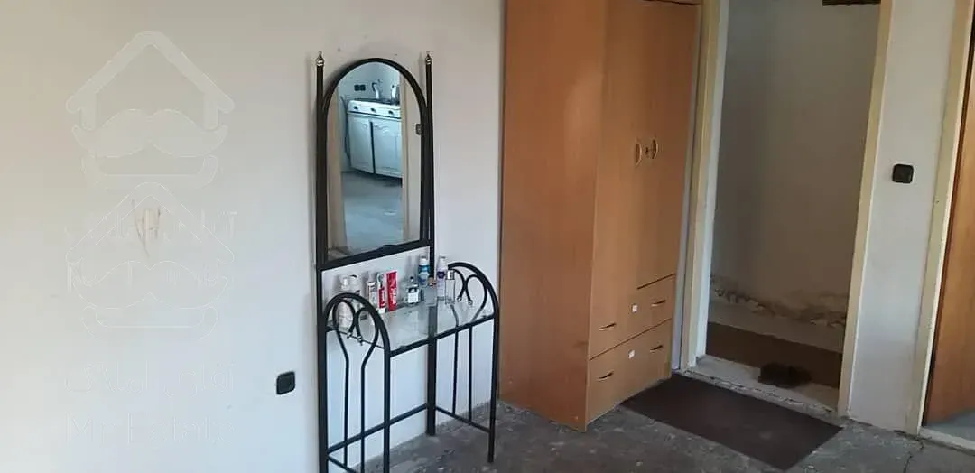 فروش ویلا قدیمی،،تمیز و قابل سکونت