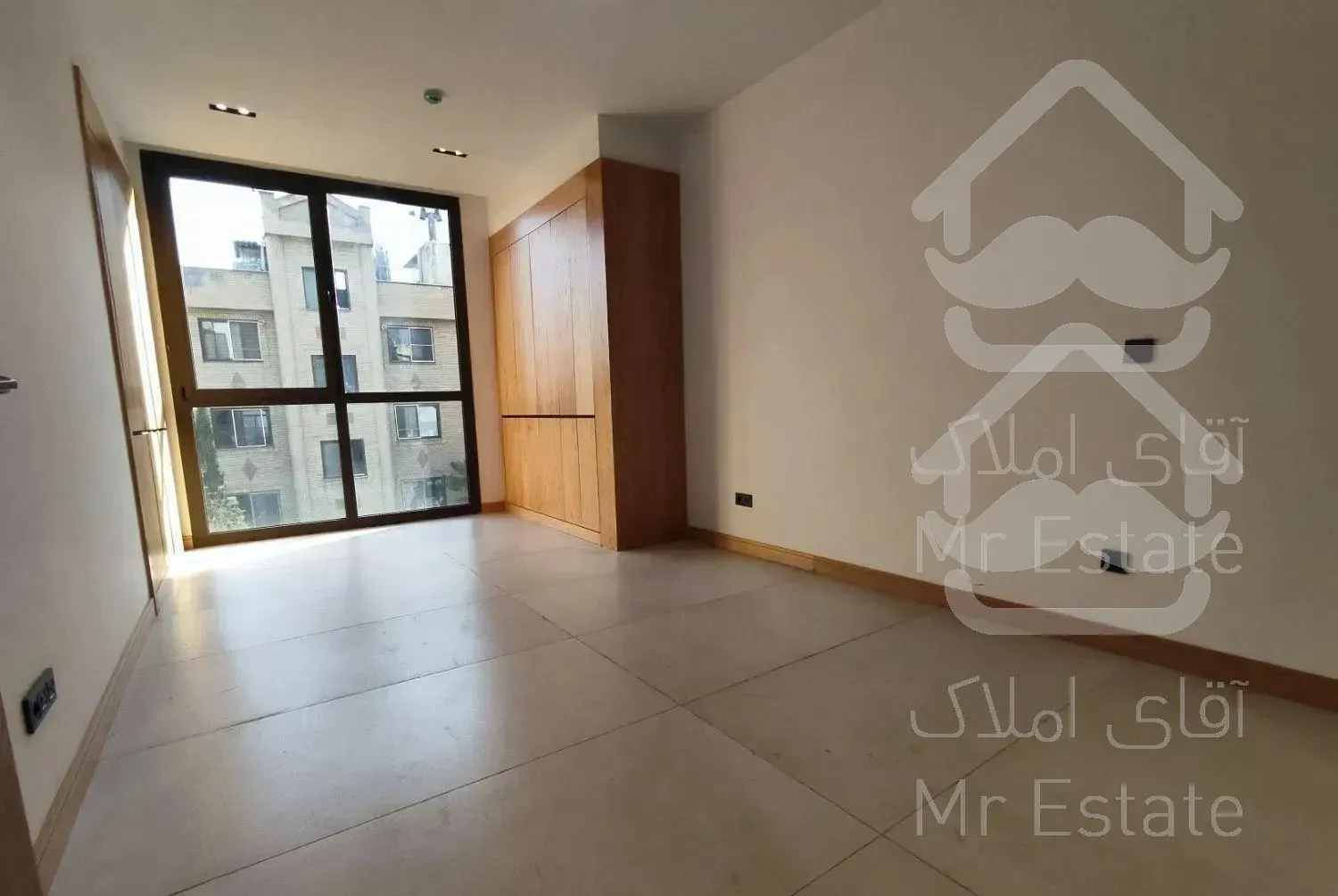 150متر/ کلید نخورده/ پلان مهندسی