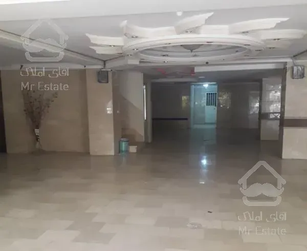 آپارتمان 100 متر .دوخواب .فول .برخیابان