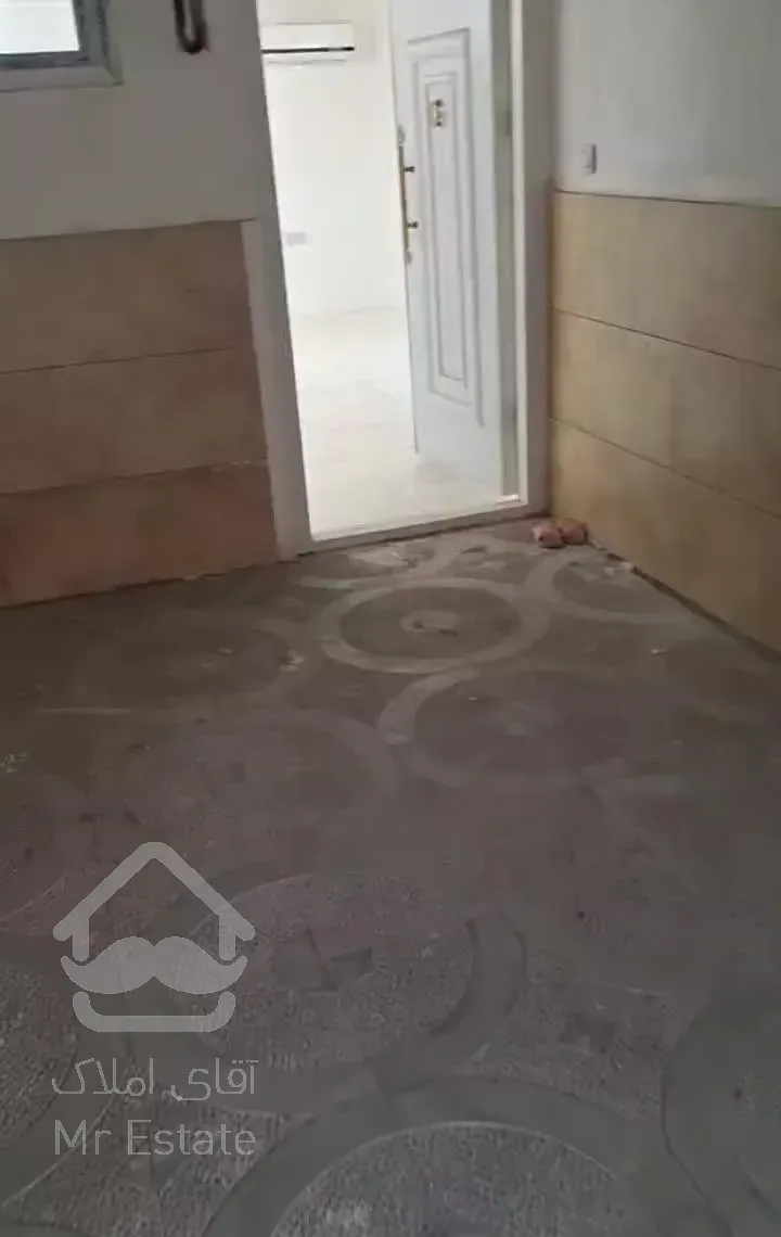 75 متری همکف المهدی 5 دقیقه حرم مطهر