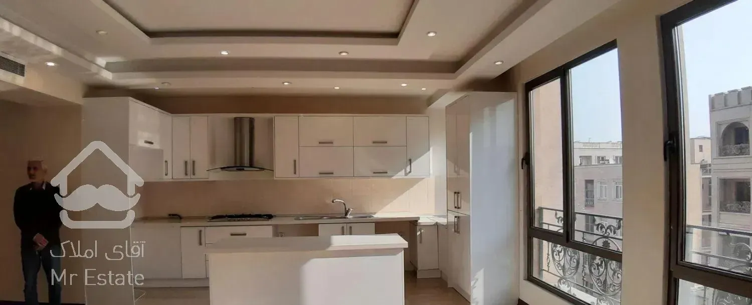 آپارتمان ۱۳۹متر/ فول امکانات/ لابی و سرایدار مقیم