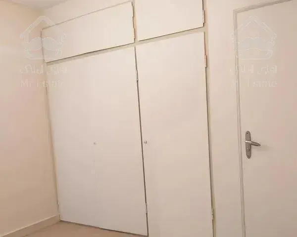 آپارتمان ۶۰ متری، خشکبارچی