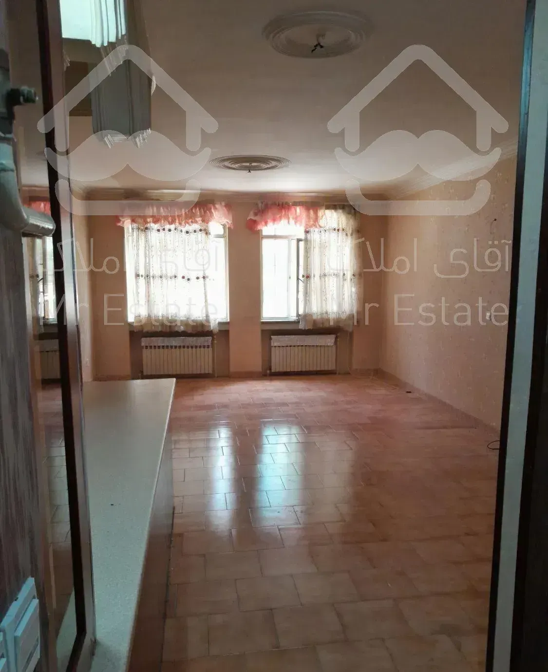 اپارتمان 80 متری 2خواب ایت الله کاشانی