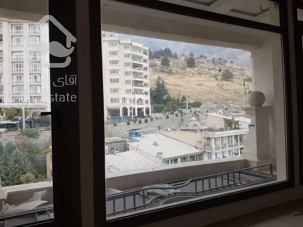 رهن و اجاره آپارتمان ۲۲۰ متری ۳ خوابه نیاوران