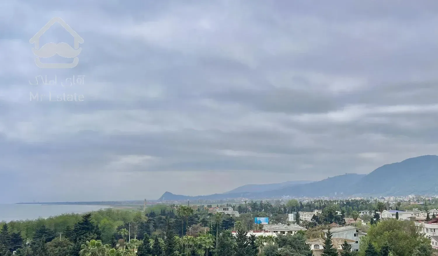 آپارتمان با مشرف به کوه و دریا