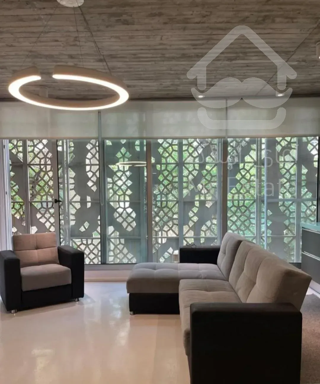 ۷۰ متر /سالن پرده خور /خوش نقشه/ گذر خوب/شیک