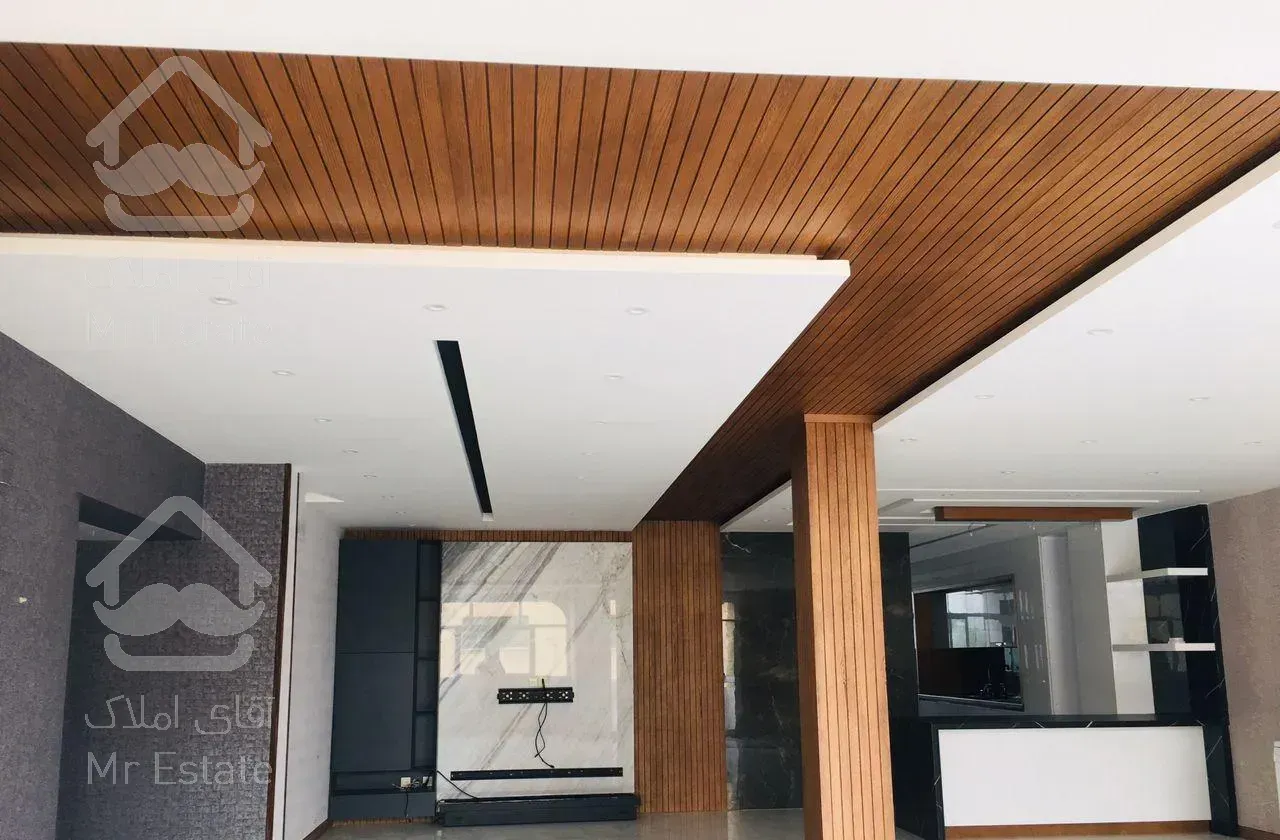 کاغذدیواری کفپوش کناف رنگ و نقاشی