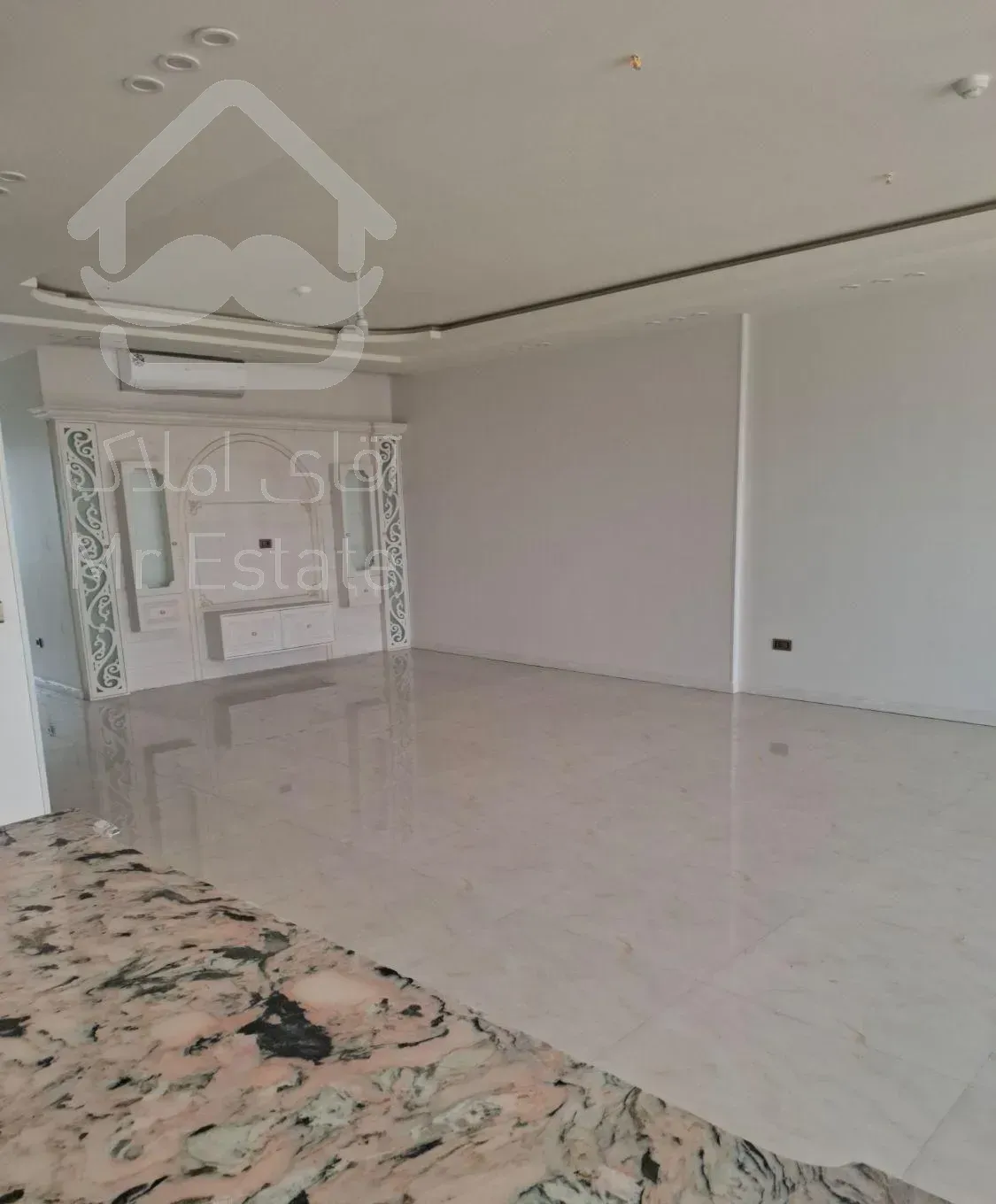 آپارتمان 160 متری در بهترین موقعیت امام رضا