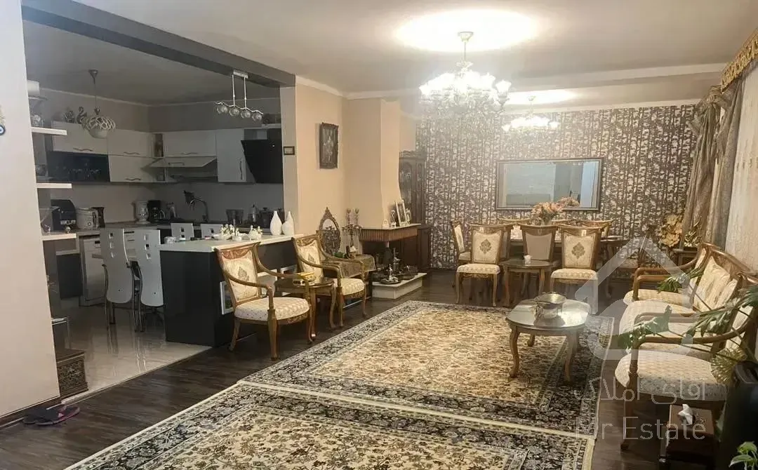 فروش آپارتمان ۱۴۱ متری بازسازی شده توکل