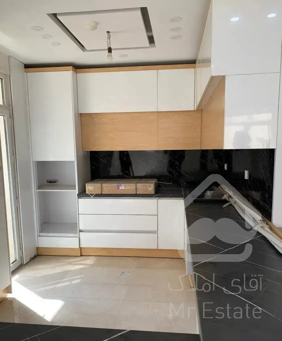 ۱۱۰متر/تکواحدی/غرق نور و افتاب