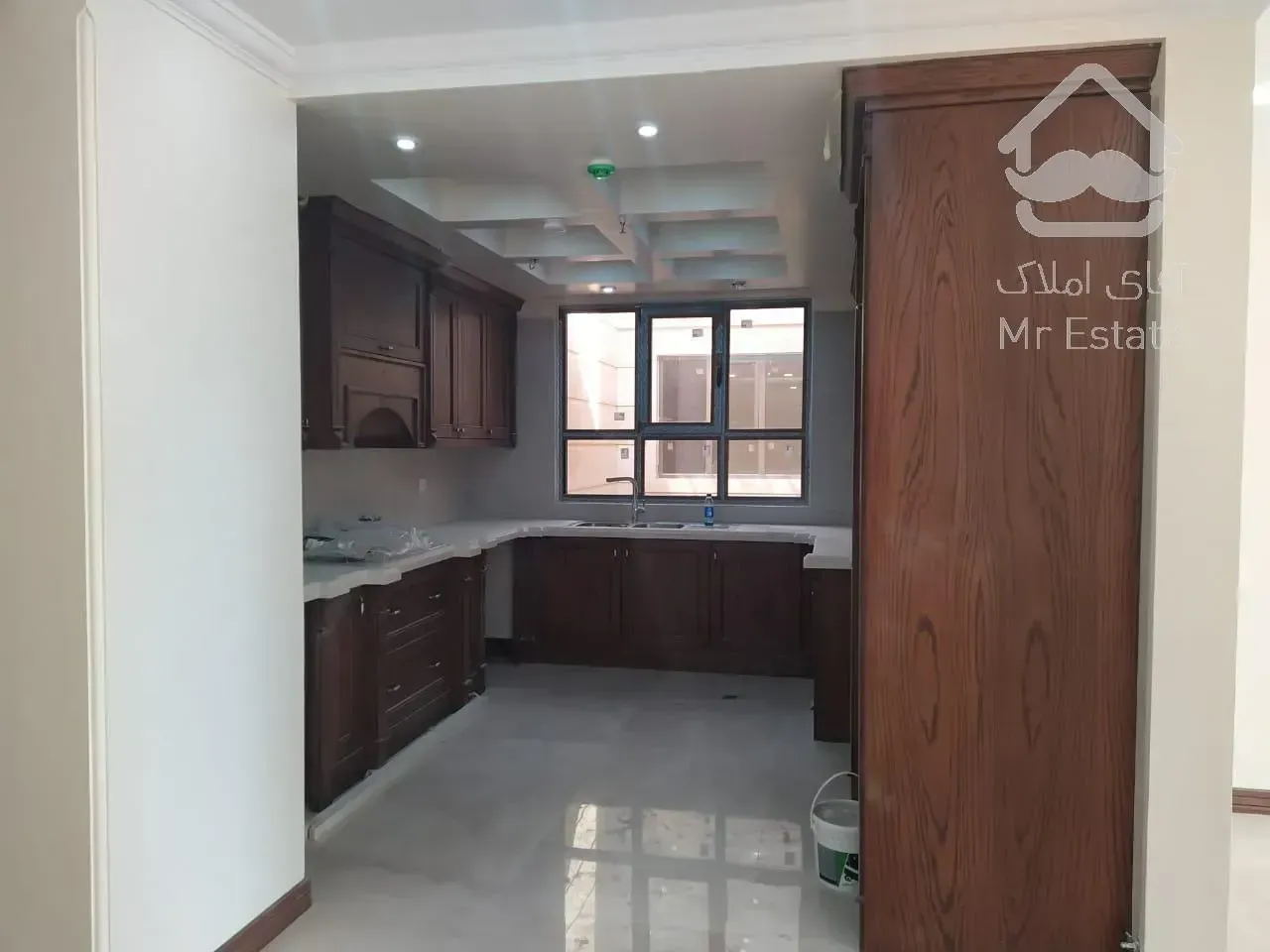 فروش آپارتمان زعفرانیه 185  متر شیک