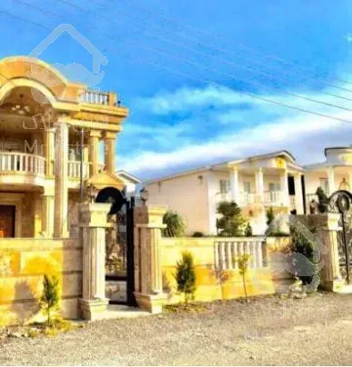 عمارت ویلا 430 متر استخردار زیر قیمت با شرایط اقساط نوشهر